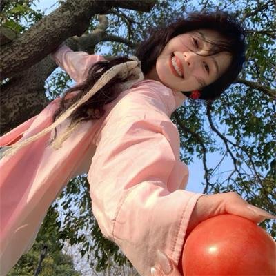 阿卡丁先生